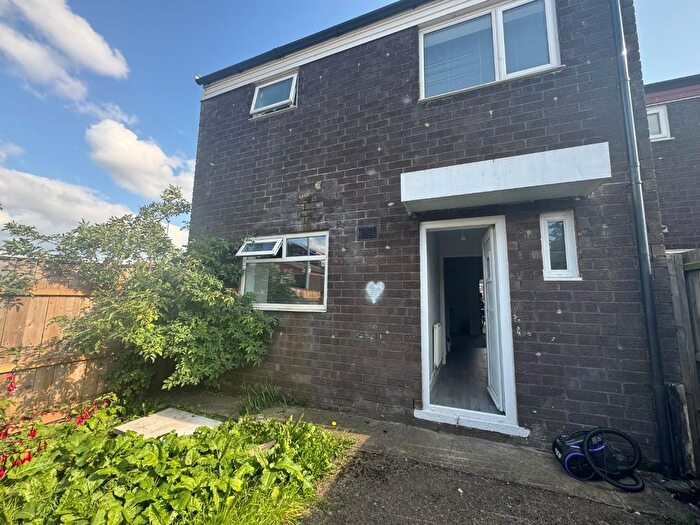 3 Bedroom End Terrace House For Sale In Darwen Court, Hemlington, Middlesbrough, TS8