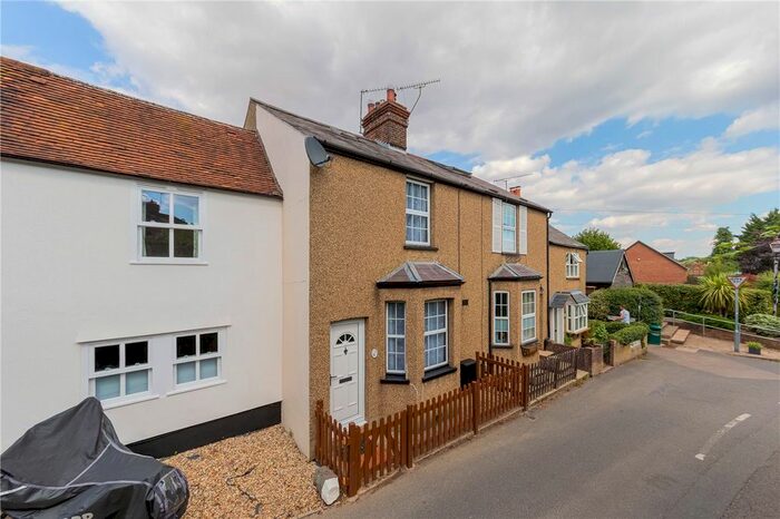2 Bedroom Terraced House To Rent In Crouch Hall Lane, Redbourn, St. Albans, Hertfordshire, AL3