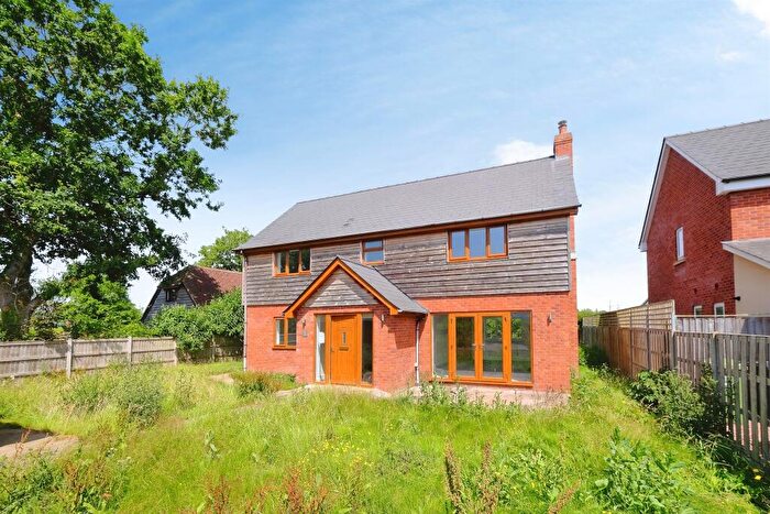 4 Bedroom Detached House For Sale In Ramblers Way, Winforton, Hereford, HR3