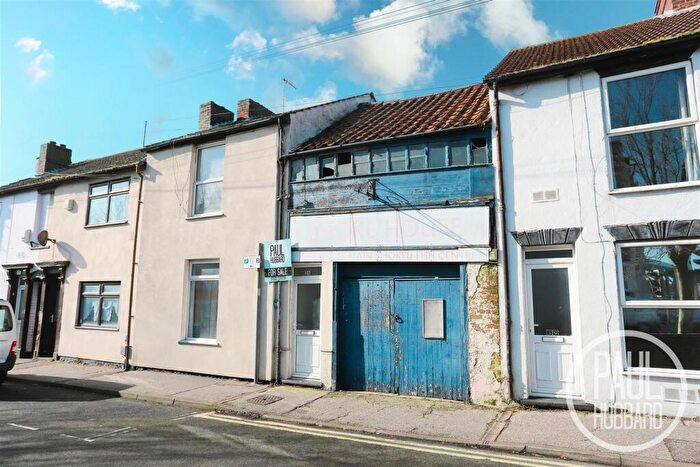 3 Bedroom House For Sale In Raglan Street, Lowestoft, NR32