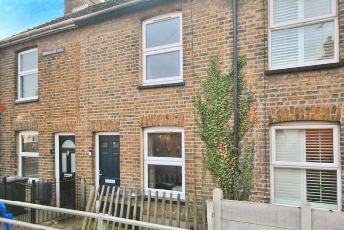 2 Bedroom Terraced House To Rent In Navigation Road, Chelmsford, Essex, CM2