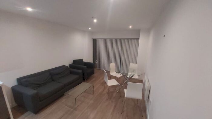 2 Bedroom Flat To Rent In Nuovo Apartments, Great Ancoats Street, Manchester, M4