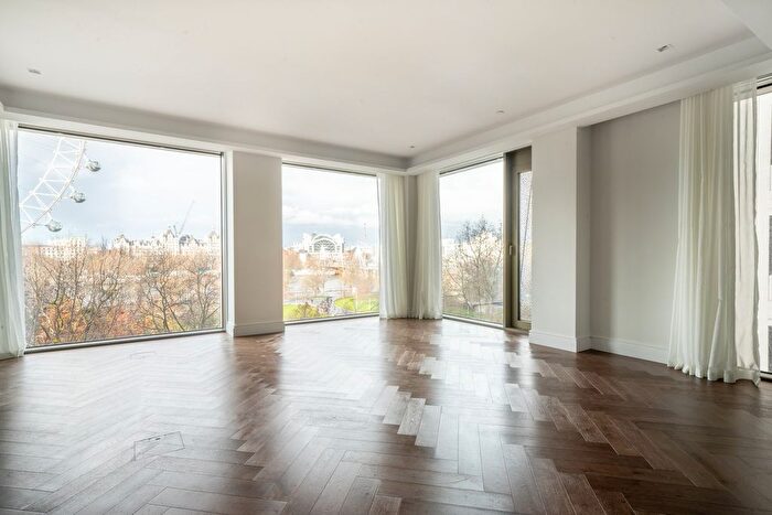 3 Bedroom Flat To Rent In Belvedere Road, London, SE1