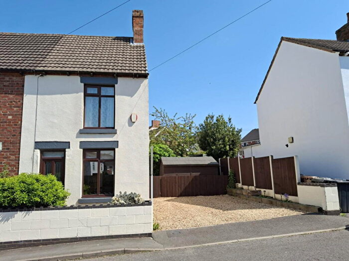 3 Bedroom Semi-Detached House For Sale In George Street, Church Gresley, DE11