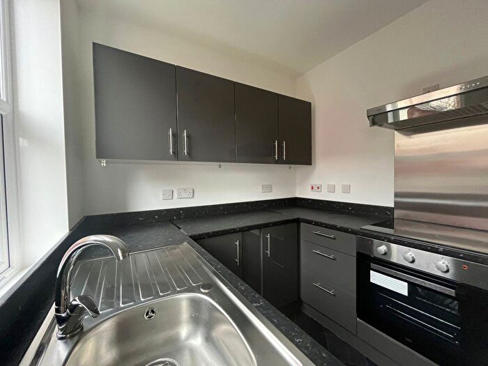 2 Bedroom Property To Rent In Laburnum Street, Blackpool, Lancashire, FY3