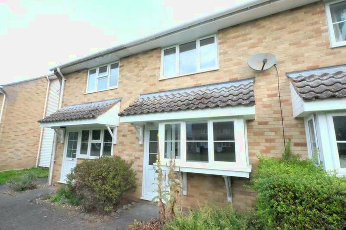 2 Bedroom House To Rent In Ellis Gardens, Keswick Hall, NR4