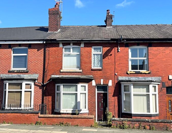 3 Bedroom Terraced House For Sale In Bolton Road, Radcliffe, Manchester, M26