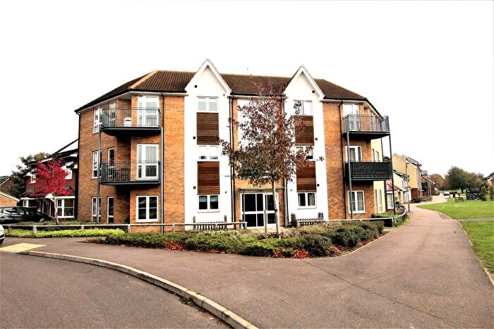 2 Bedroom Flat For Sale In Dunmowe Way, Fulbourn, Cambridge, CB21