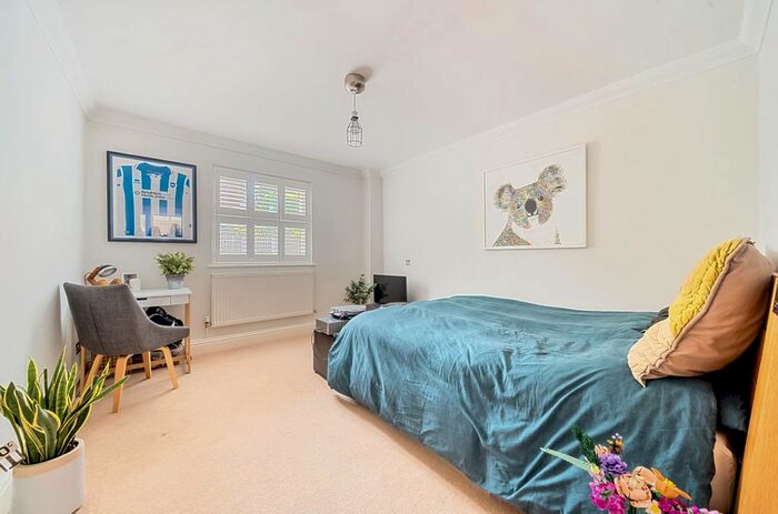 5 Bedroom Detached House For Sale In Molyneux Park Road, Tunbridge Wells, TN4
