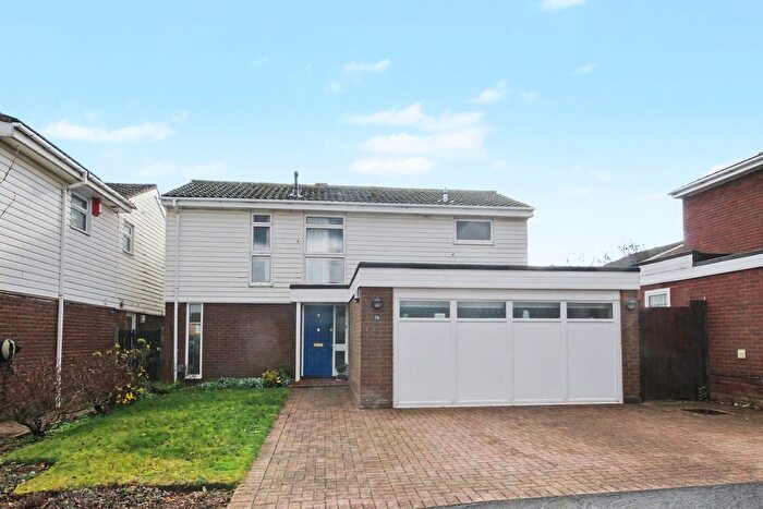 5 Bedroom Detached House For Sale In Blackmore, Letchworth Garden City, SG6