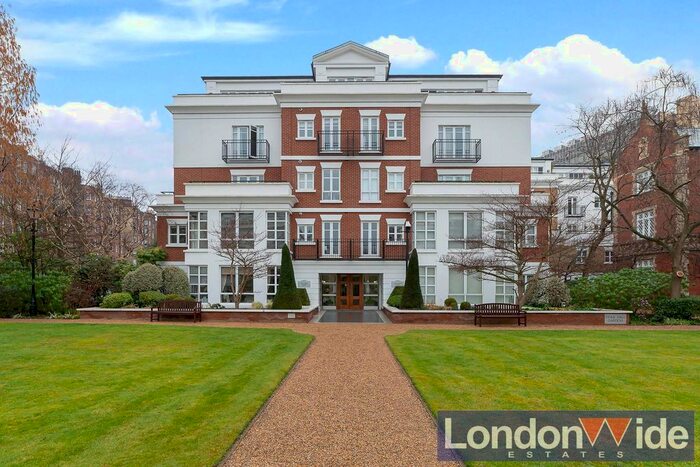 2 Bedroom Flat To Rent In Tamarind Court, Stone Hall Gardens, Kensington, W8
