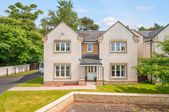 5 Bedroom Detached House For Sale In Saint Davids Grove, Eskbank, EH22