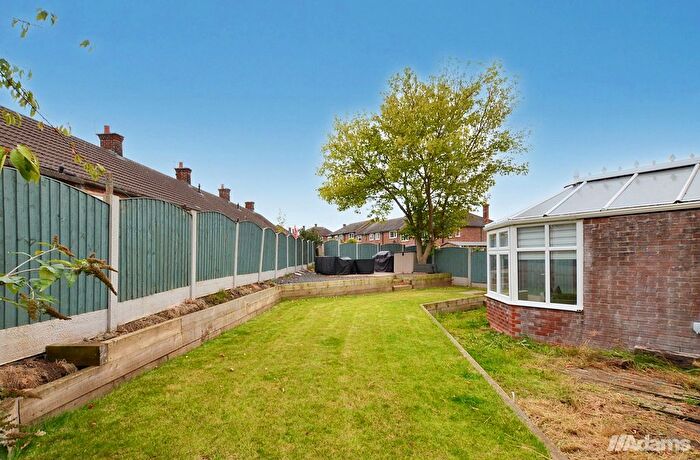 2 Bedroom Semi-Detached House For Sale In Westfield Road, Runcorn, WA7