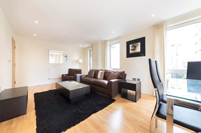 3 Bedroom Apartment For Sale In Indescon Square, London, E14