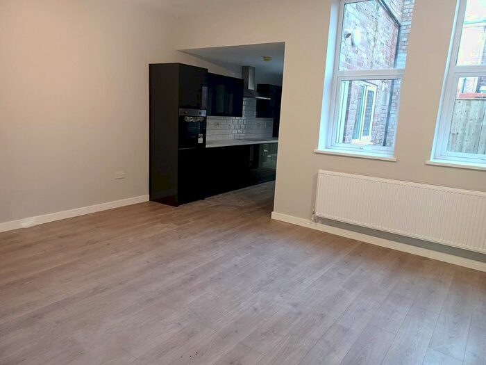 1 Bedroom Flat To Rent In Goschen Street, Gateshead, NE8