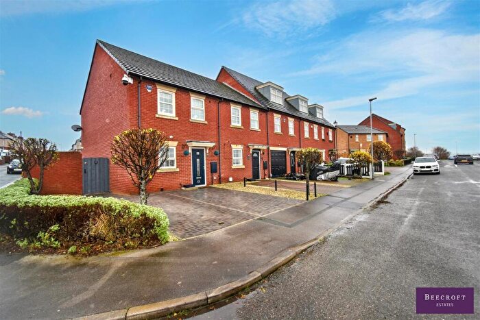 3 Bedroom Town House For Sale In Burntwood Road, Grimethorpe, Barnsley, S72