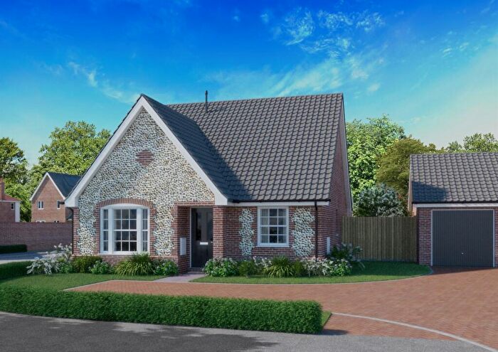 2 Bedroom Detached Bungalow For Sale In Bure Gardens, Coltishall, Norwich, NR12