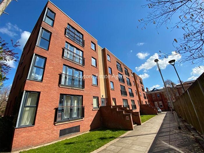 2 Bedroom Apartment For Sale In Central Court, Melville Street, Salford, M3