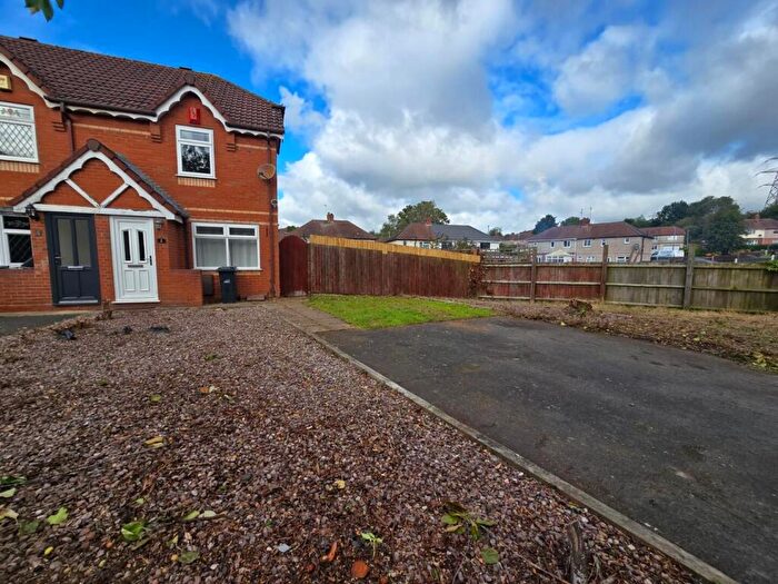 2 Bedroom End Of Terrace House To Rent In Hodnet Drive, Pensnett, Stourbridge, DY5