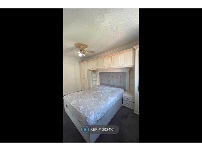 3 Bedroom Semi Detached House To Rent In Milton Road, Manchester, M32