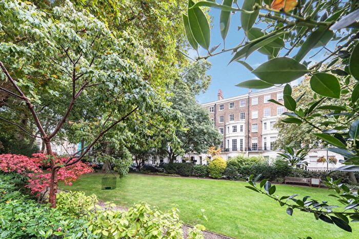 3 Bedroom Flat For Sale In Brymon Court, Montagu Square, London, W1H