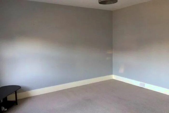 1 Bedroom Flat To Rent In The Green, Datchet, SL3