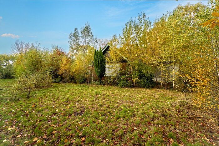 3 Bedroom Bungalow For Sale In Moor Lane, Birmingham, B6