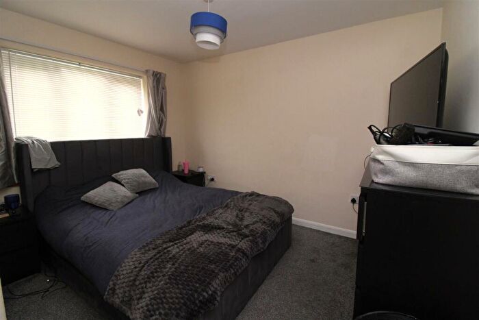 2 Bedroom Detached Bungalow To Rent In Mayfield Road, Herne Bay, CT6