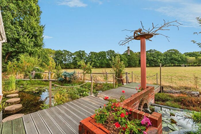 2 Bedroom Mobile/park Home For Sale In The Copse, Bourne Lane, Woodlands, Southampton, SO40