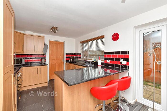 4 Bedroom Semi Detached House For Sale In Mierscourt Road, Rainham, Gillingham, Kent, ME8