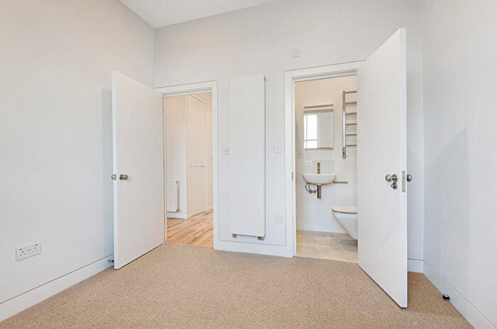 2 Bedroom Apartment To Rent In Parkhill Road, Belsize Park, NW3