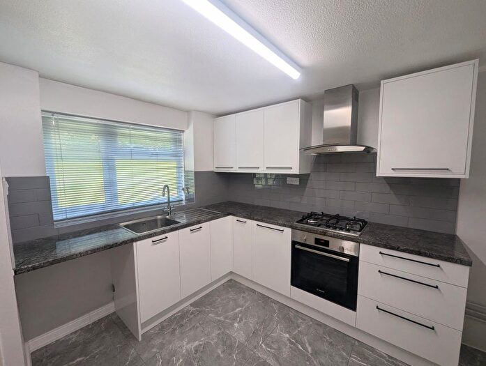 3 Bedroom Property To Rent In Launcelot Close, Andover, SP10