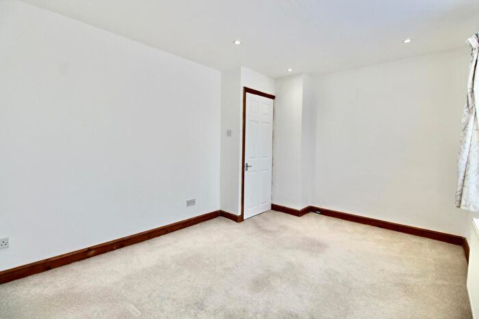 3 Bedroom Terraced House For Sale In High Street, Eye, Peterborough, PE6