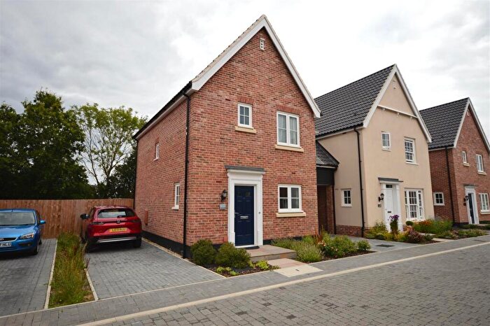 2 Bedroom Link Detached House To Rent In Darsham, IP17