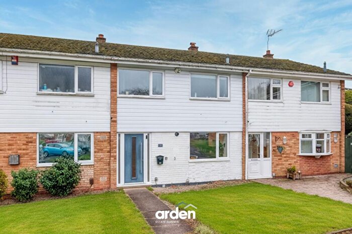 3 Bedroom Terraced House For Sale In Nethercote Gardens, Shirley, B90