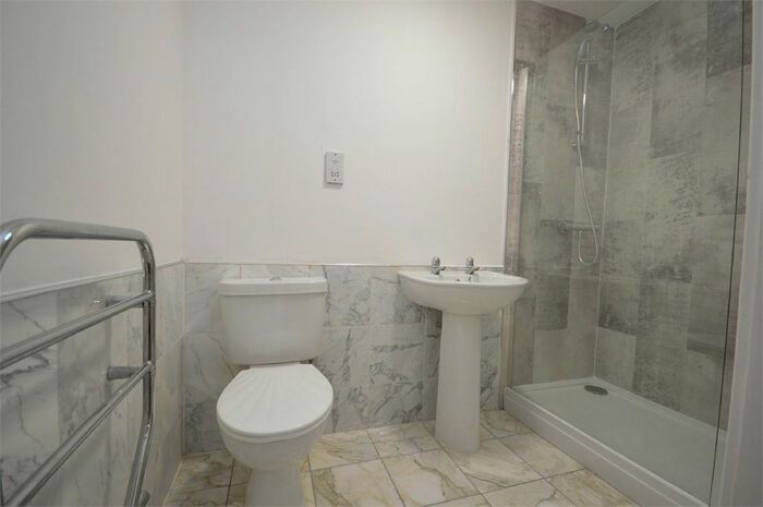 2 Bedroom Flat To Rent In River View, Riverside, Sunderland, SR1