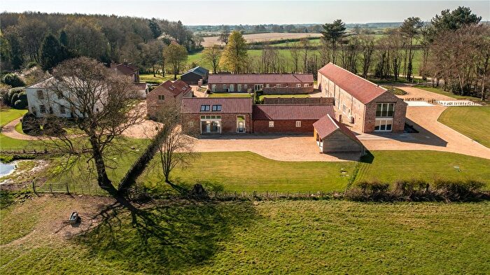 3 Bedroom Semi Detached House For Sale In Sutton Farm Barns, Sutton On Derwent, York, YO41