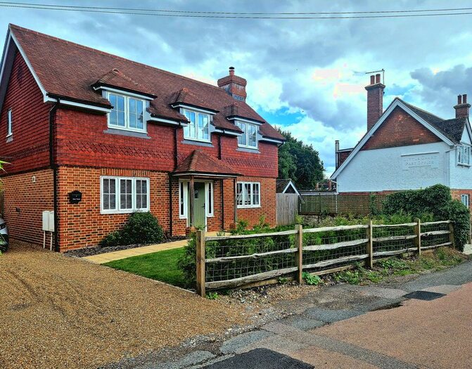 3 Bedroom Detached House For Sale In The Street, Little Chart, Ashford, TN27