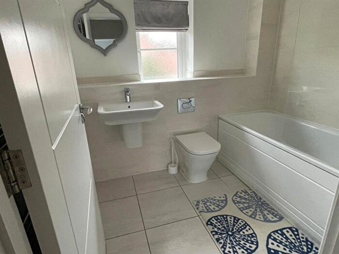 2 Bedroom Terraced House For Sale In Bay Tree Rise, Sonning Common, RG4