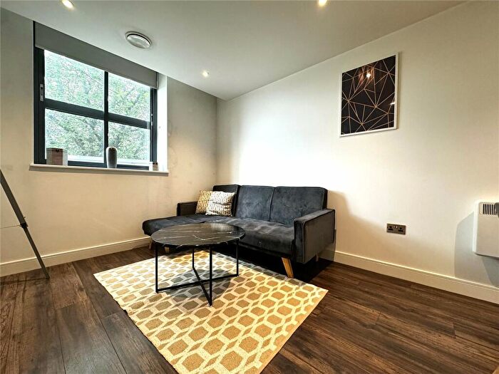 1 Bedroom Apartment To Rent In New Eton House, Bath Road, Slough, Berkshire, SL1