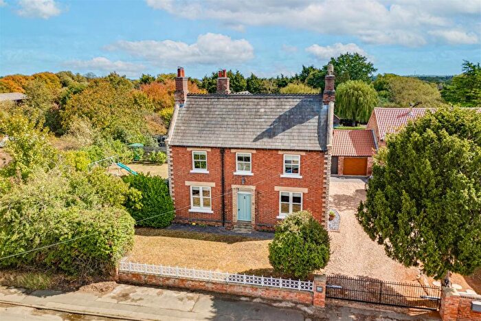 6 Bedroom Country House For Sale In Great North Road, Cromwell, Newark, NG23