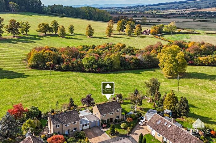 3 Bedroom Detached House For Sale In Garden Close, Dumbleton, Evesham, WR11