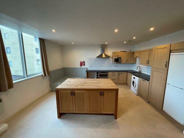 3 Bedroom Apartment To Rent In St. George's Mill, Leicester, LE1
