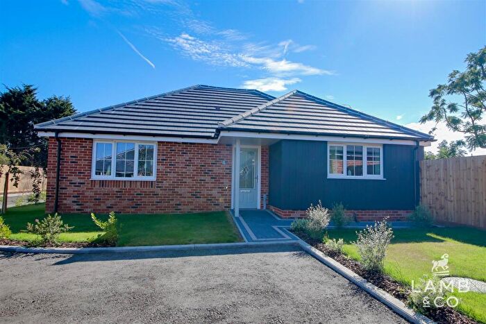 2 Bedroom Detached Bungalow For Sale In Montrose Gardens, Great Holland Frinton-on-Sea, CO13