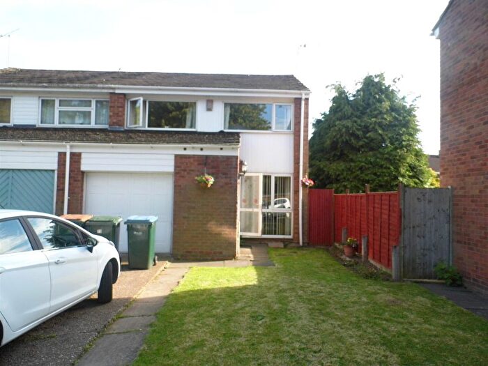 3 Bedroom Semi-Detached House To Rent In Alfriston Road, Finham, Coventry, CV3