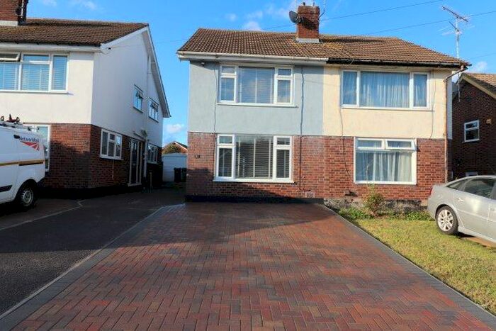 2 Bedroom Property To Rent In Stourton Road, Witham CM8