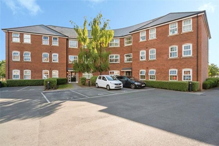 1 Bedroom Flat For Sale In Windermere Drive, Doncaster, South Yorkshire, DN4