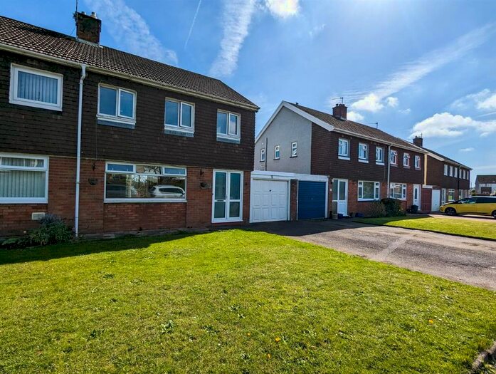 3 Bedroom Semi-Detached House To Rent In St. Martins Park, Haverfordwest, SA61