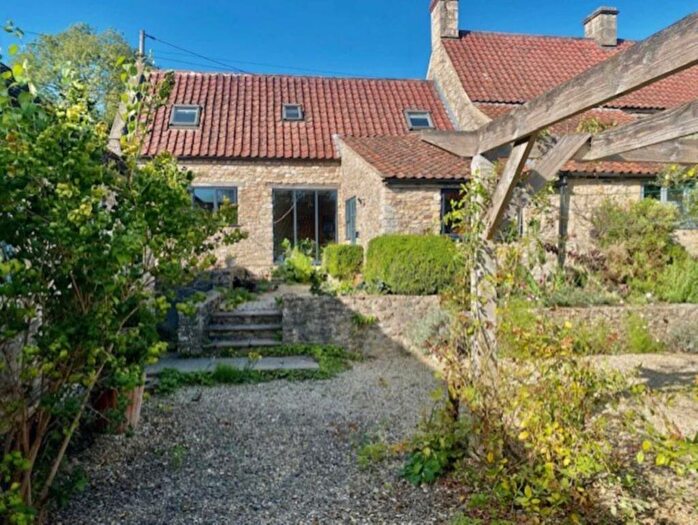 3 Bedroom Semi Detached House To Rent In Whatley, BA11