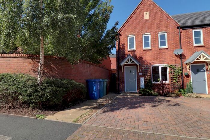 3 Bedroom Semi-Detached House To Rent In Patron Grove, Stafford, ST16